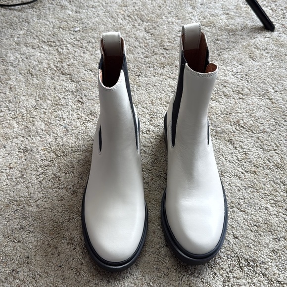 Madewell The Wyckoff Chelsea Lugsole Boot - Picture 5 of 8
